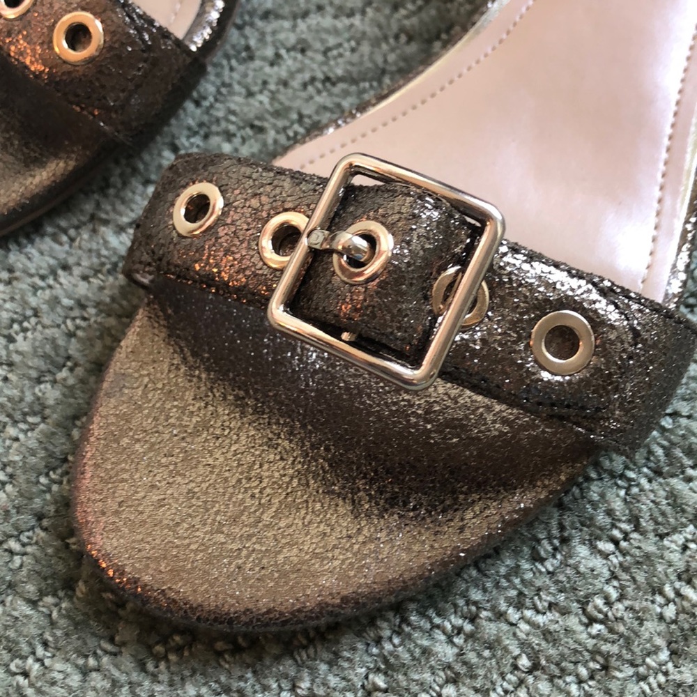 White House Black Market Cora Sandal, Size 8 - Picture 2 of 8